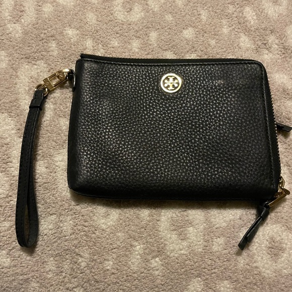 Used Tory Burch wristlet. - Picture 8 of 8